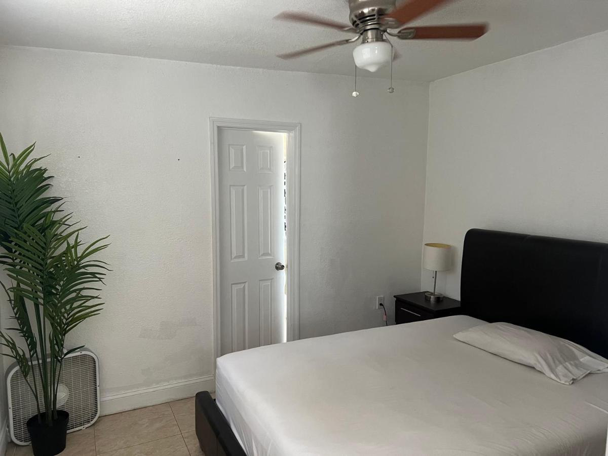 Miami Haven By Airport Villa Dış mekan fotoğraf